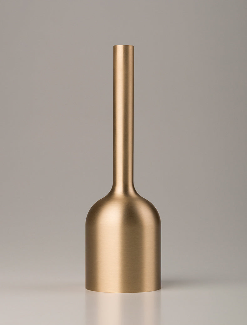 Kupfer-Vase im Nordic Style – Handgefertigte Deko-Vase aus Vollkupfer – Minimalistische Tischvase